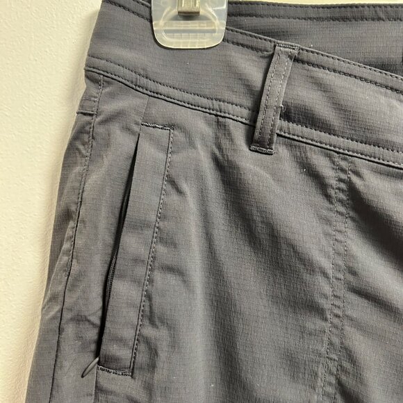 Prana Capris size 10 - Picture 3 of 6